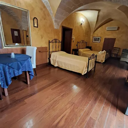 Orsini Del Balzo Frühstückspension 3*